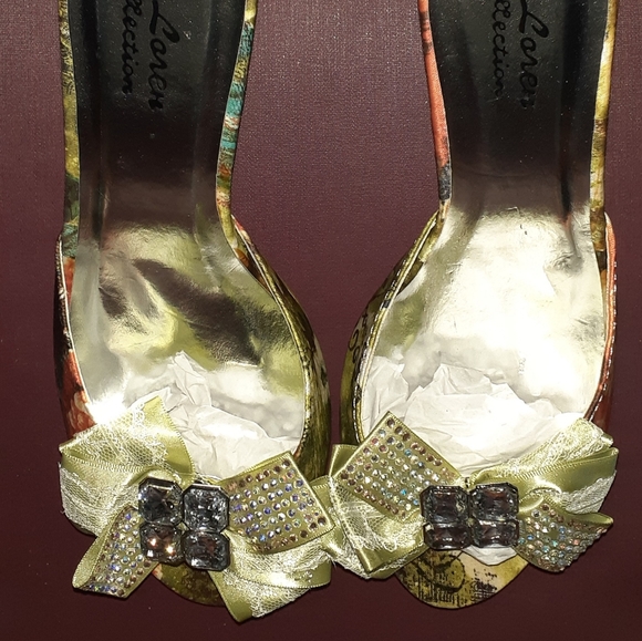 Lolita - Picture 9 of 10